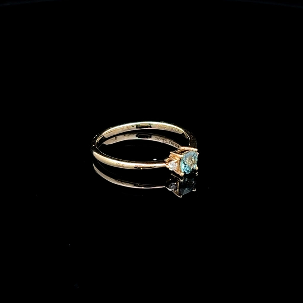 Sapphire Ring Set in 9K Yellow Gold 5967