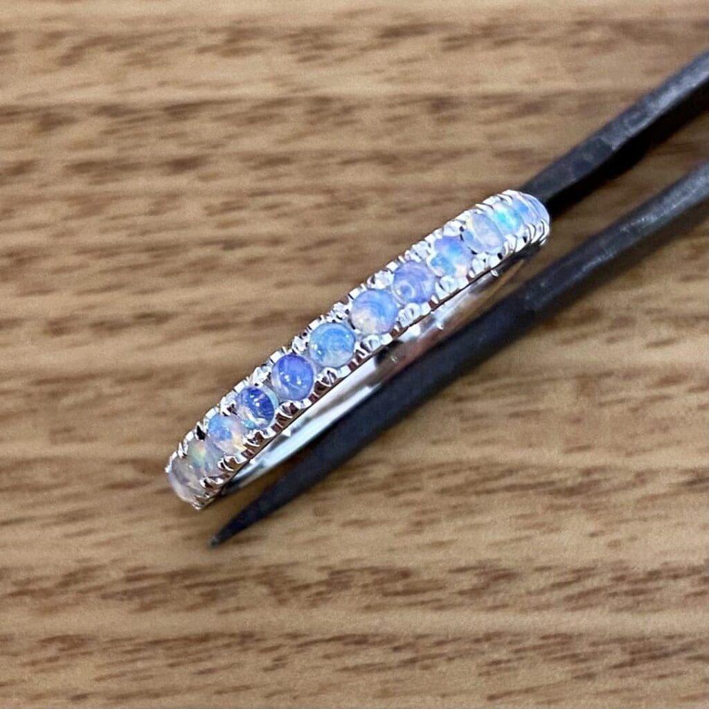 Opal Ring Set In 18k Gold