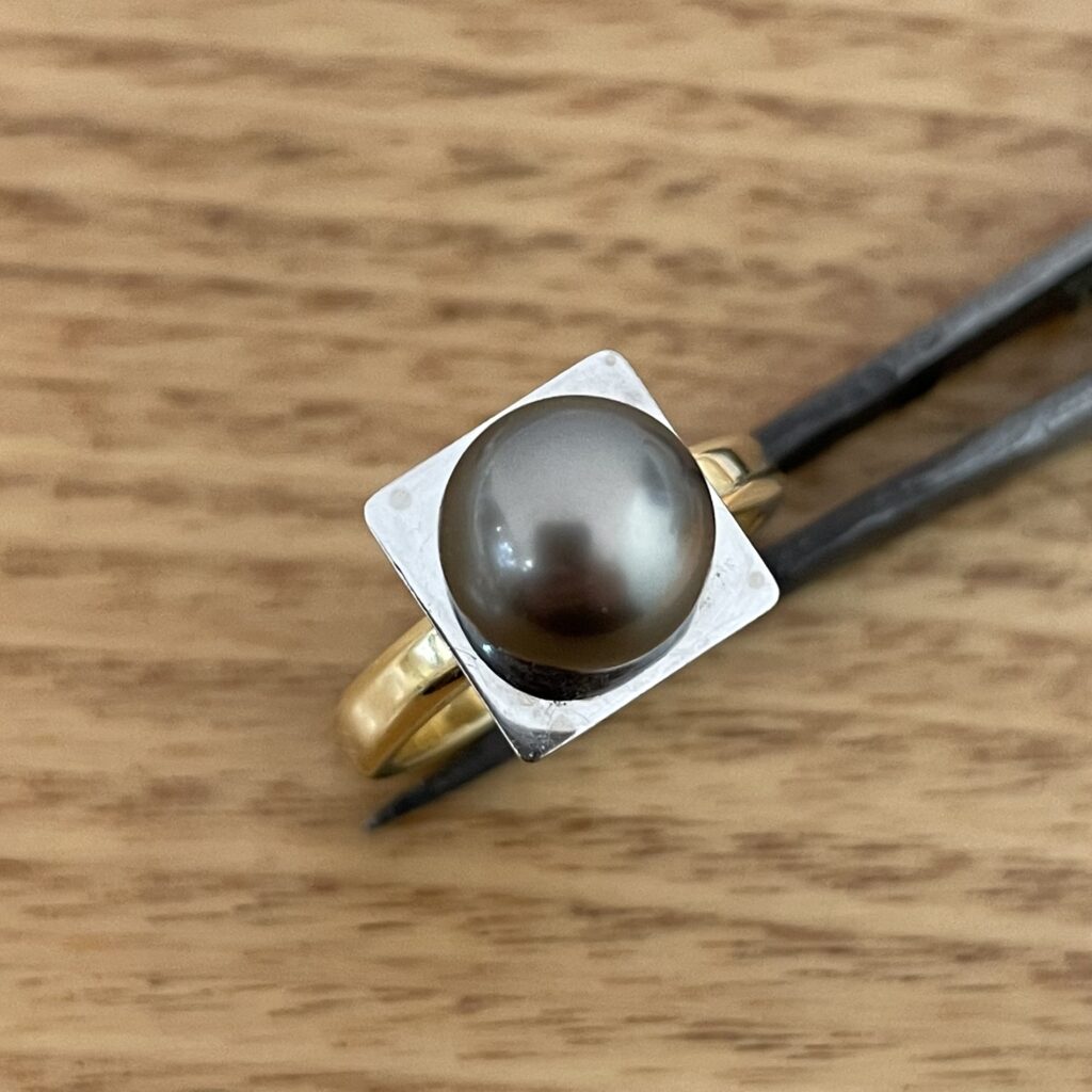 18K Yellow & White Gold Tahitian Pearl Ring