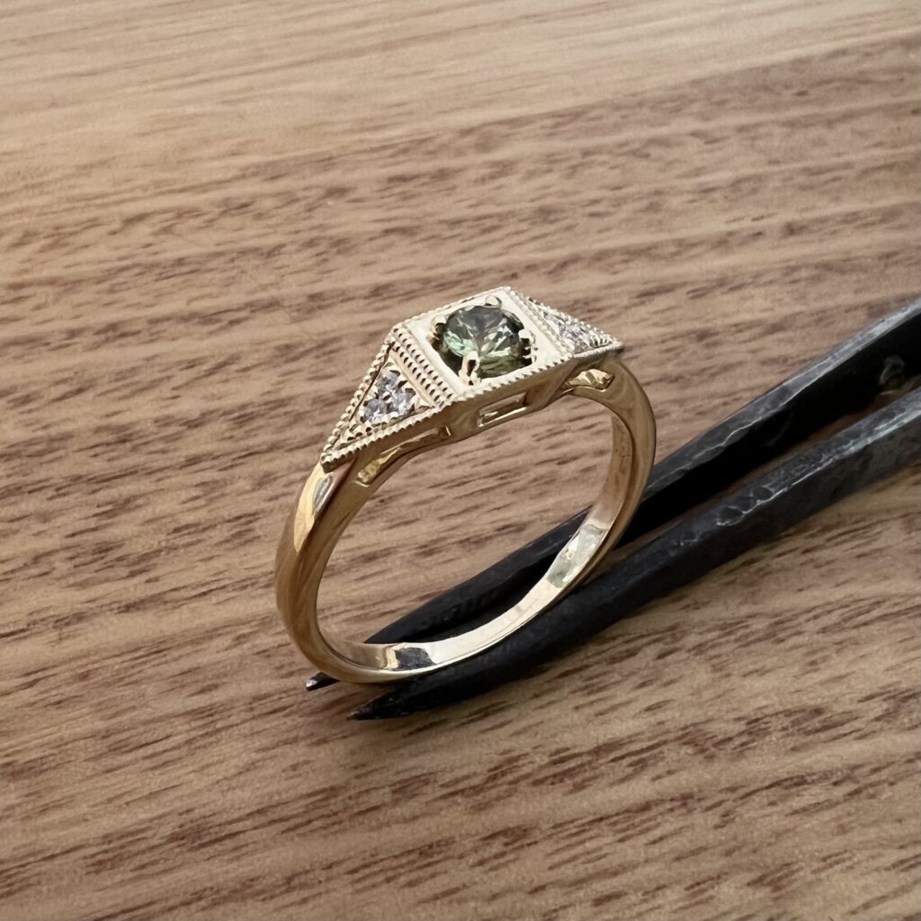 9K Yellow Gold Green Sapphire & Diamond Ring