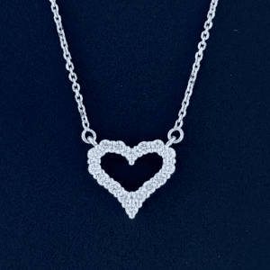 18K White Gold Diamond Heart Necklace