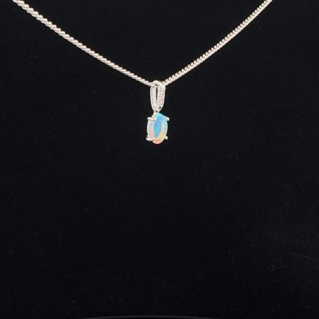 18K White Gold Solid Crystal Opal Pendant 19855