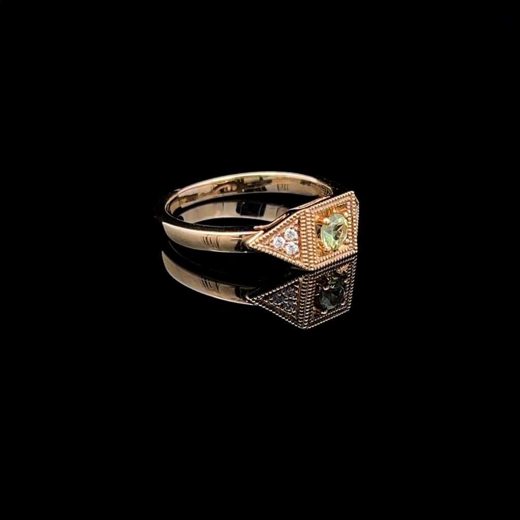 9K Yellow Gold Green Sapphire & Diamond Ring 20390