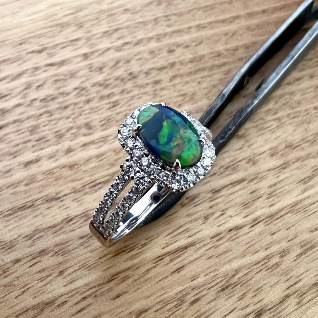 18K White Gold Solid Lightning Ridge Black Opal & Diamond Halo Ring 826776