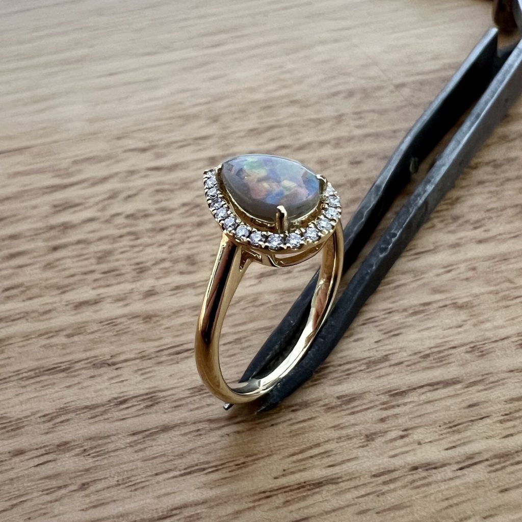 18K Yellow Gold Solid Pear-cut Semi-Black Opal with Diamond Halo 26366