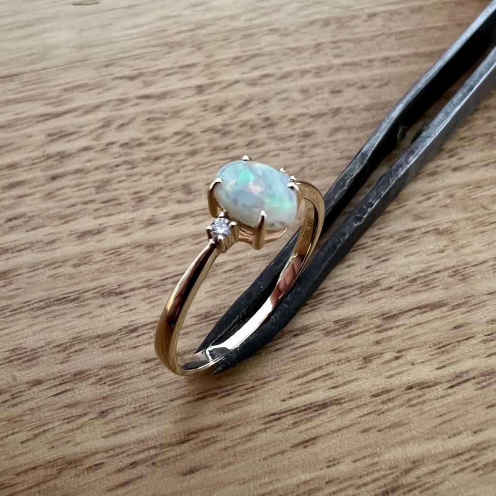 14K Yellow Gold Solid Crystal Opal & Diamond Ring 26122