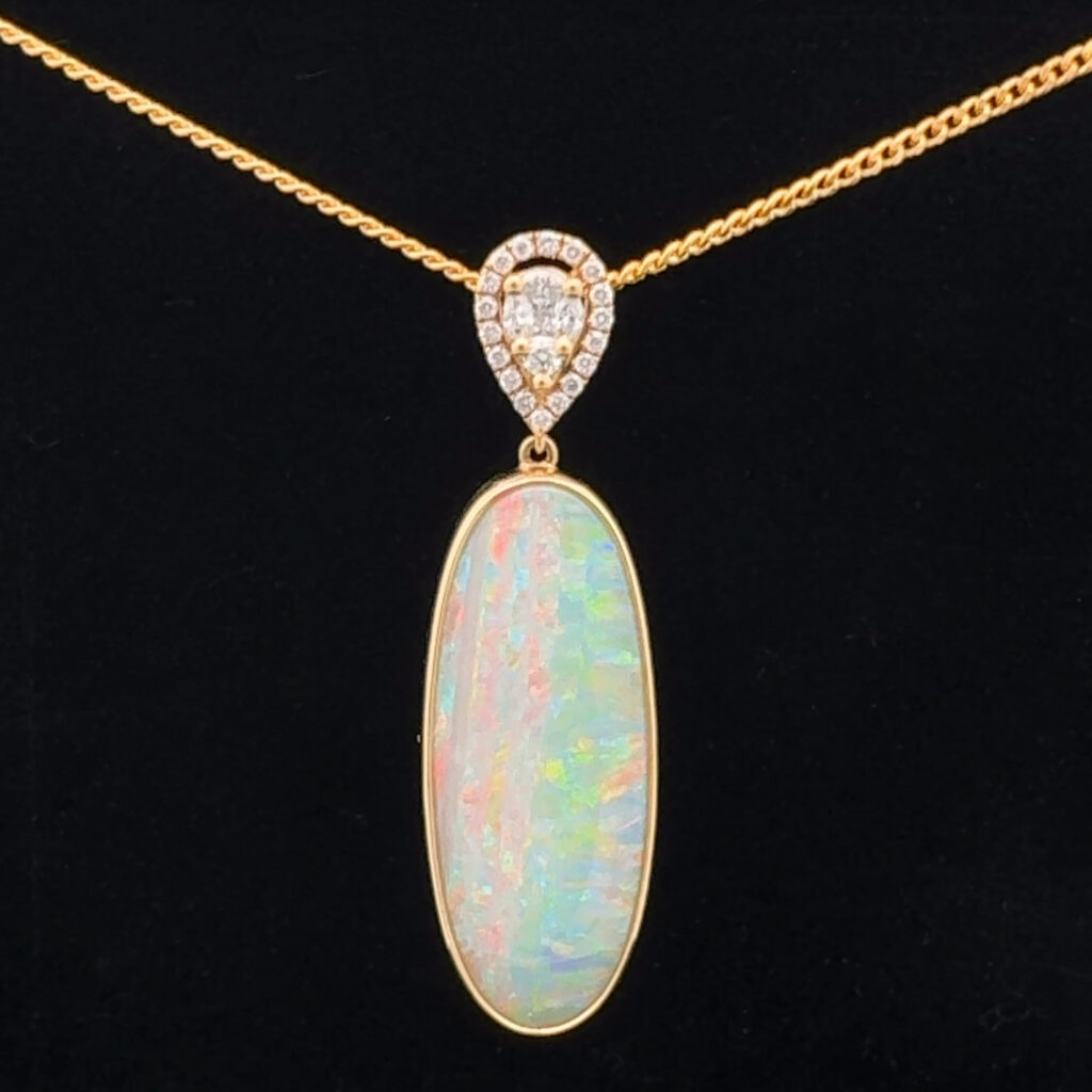 18K Yellow Gold Solid Crystal Opal & Diamond Pendant 28584