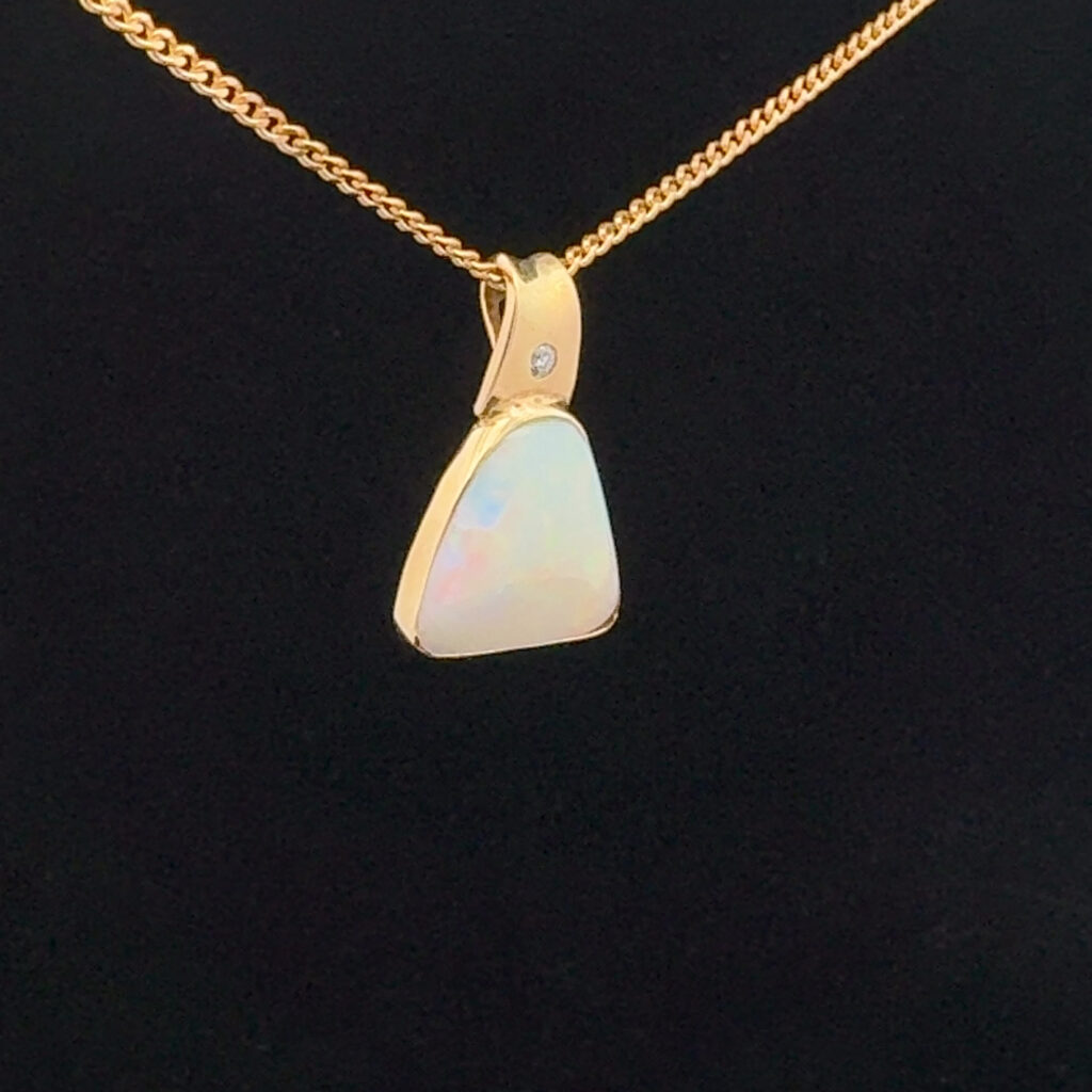 18K Yellow Gold Solid Crystal Opal & Diamond Pendant 30290