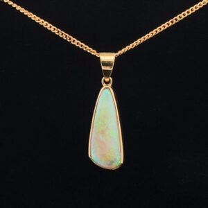 18K Yellow Gold Solid Crystal Opal Pendant 30313