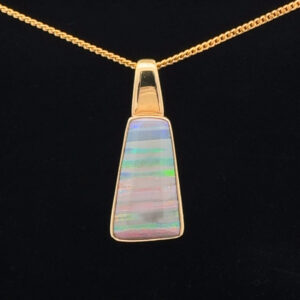 18K Yellow Gold Solid Crystal Opal Pendant 30818