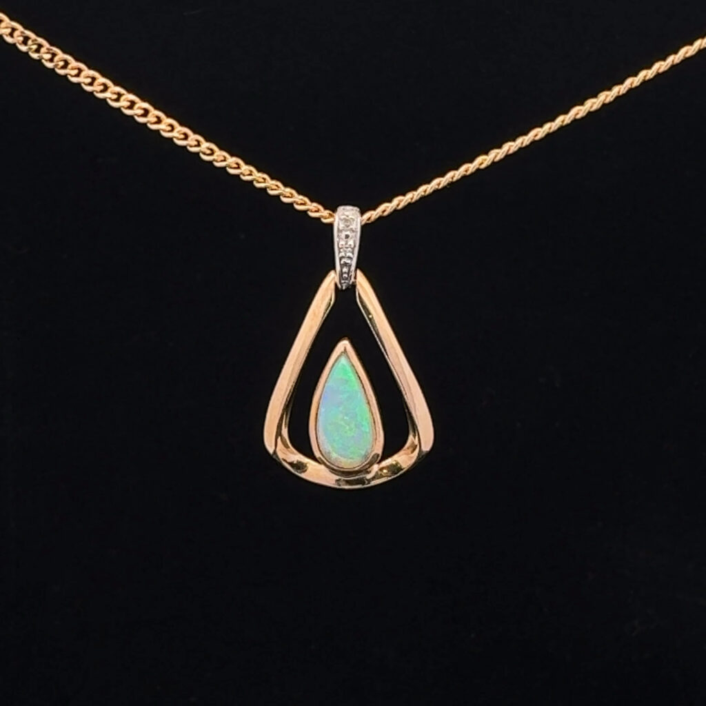 9K Yellow Gold Solid Crystal Opal & Diamond Pendant 30874