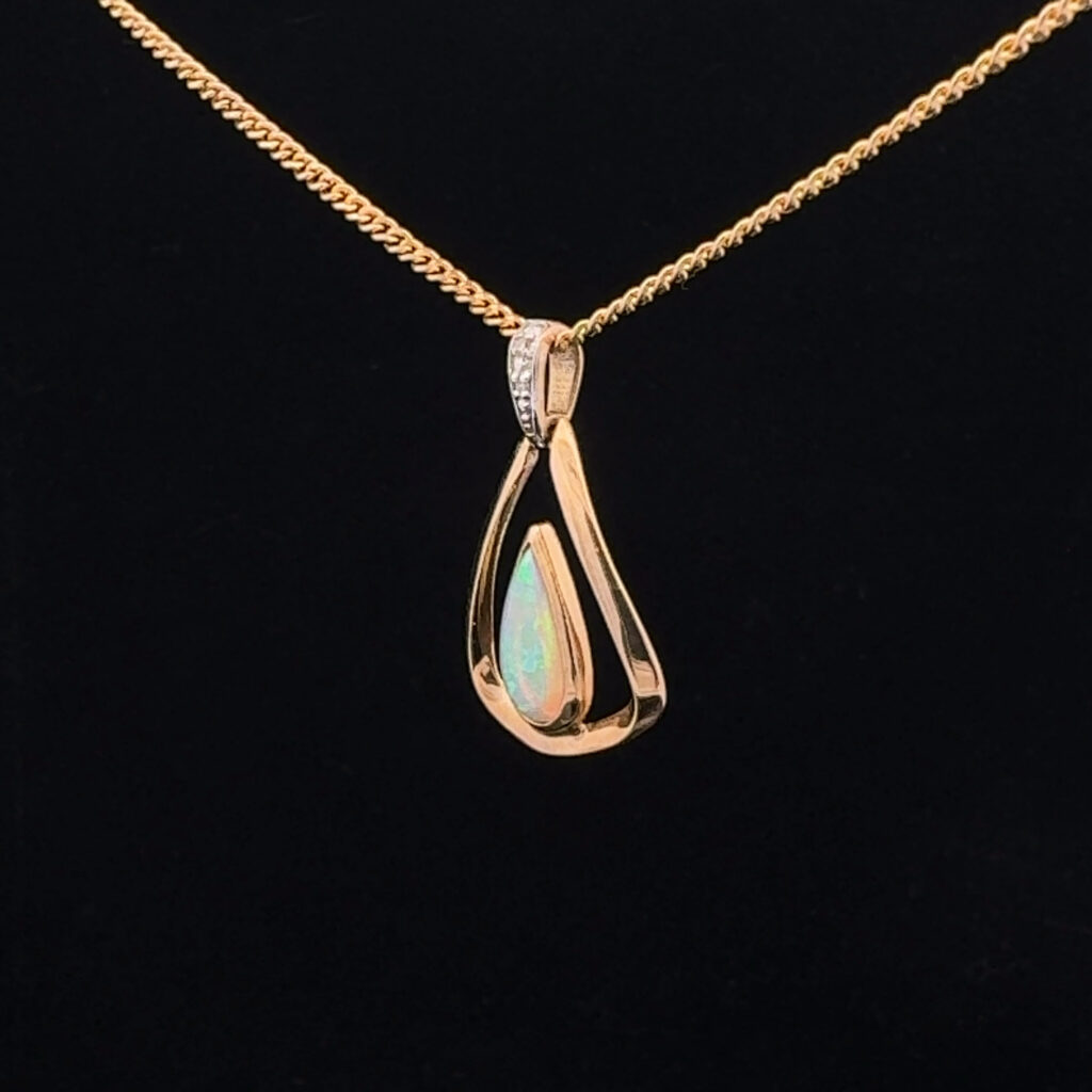 9K Yellow Gold Solid Crystal Opal & Diamond Pendant 30874