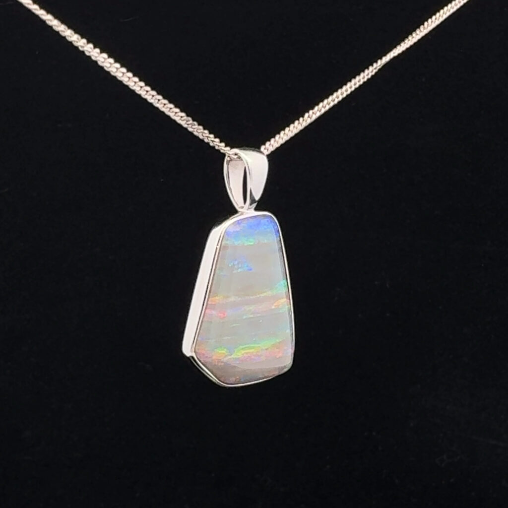 14K White Gold Solid Crystal Opal Pendant 31056