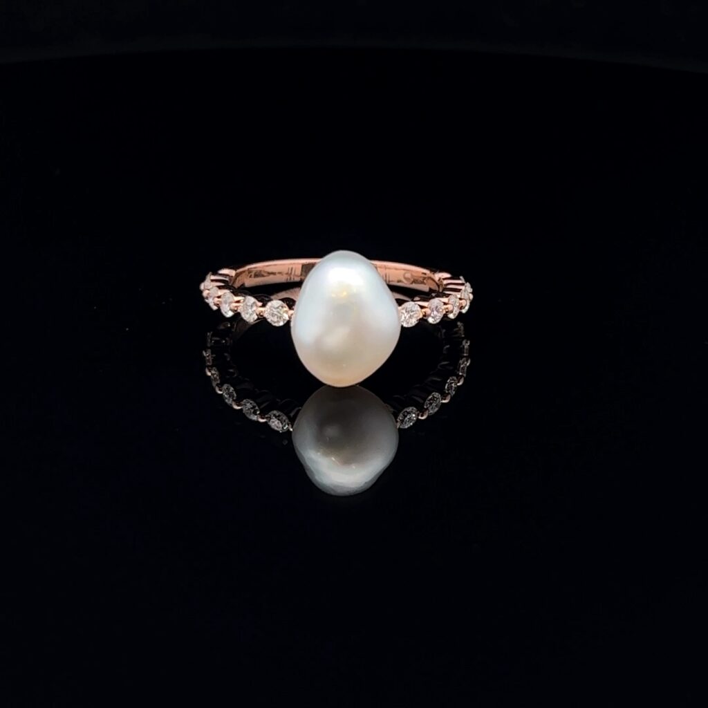 18K Rose Gold Keshi Pearl & Diamond Ring 826920