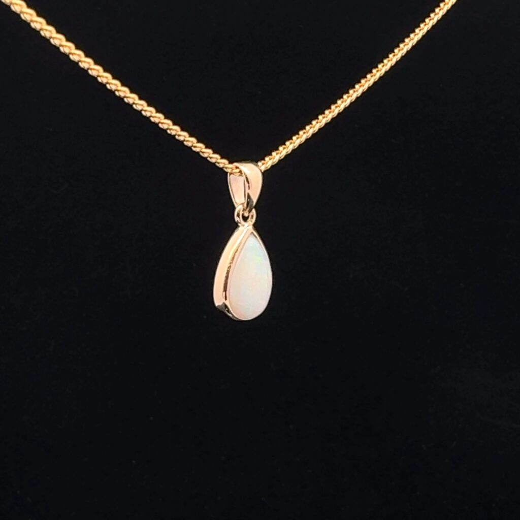 14K Yellow Gold Crystal Opal Pendant 52106