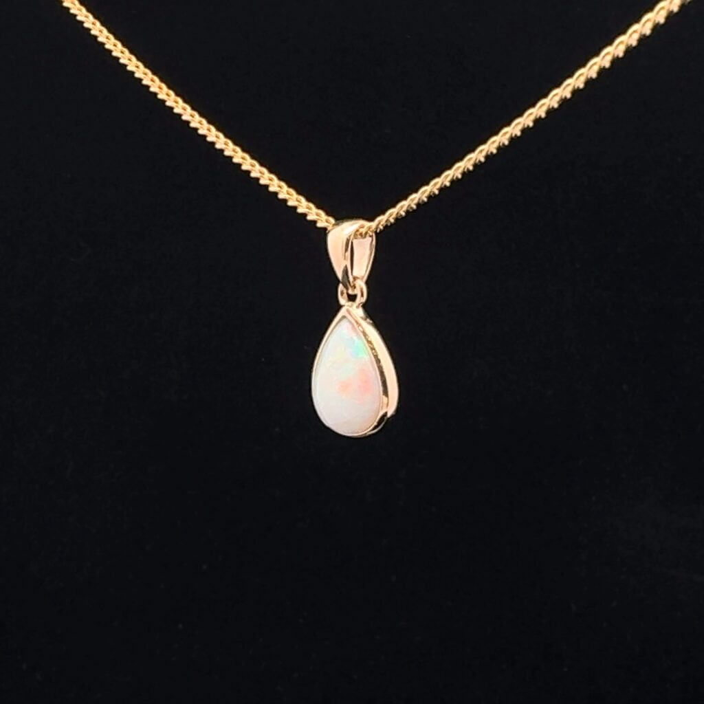 14K Yellow Gold Crystal Opal Pendant 52106