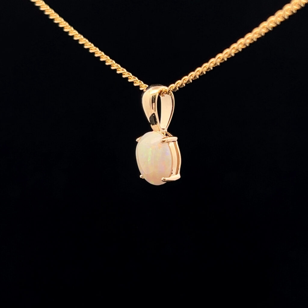 9K Yellow Gold Solid Crystal Opal Pendant