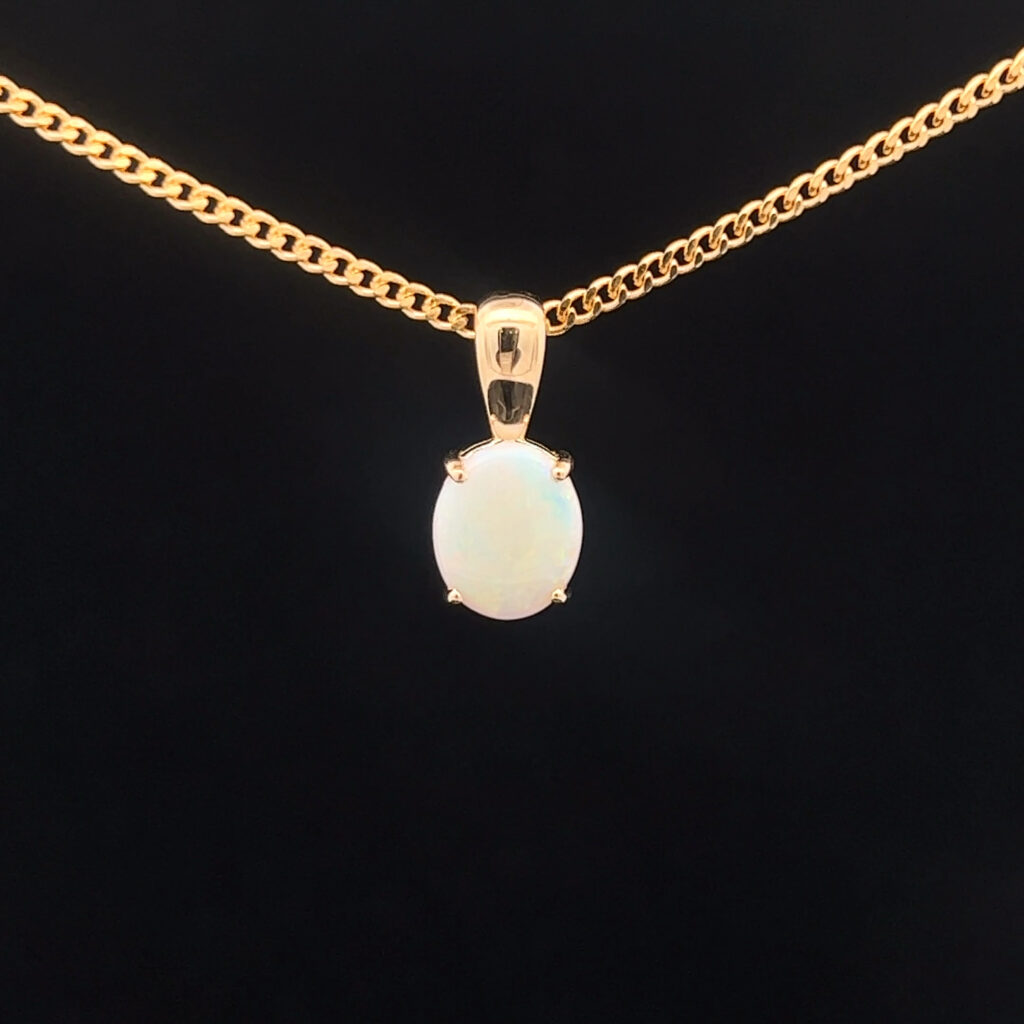 9K Yellow Gold Solid Crystal Opal Pendant