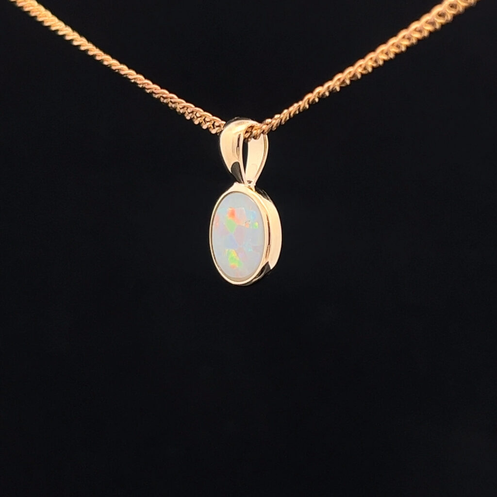 9K Yellow Gold Solid Crystal Opal Pendant