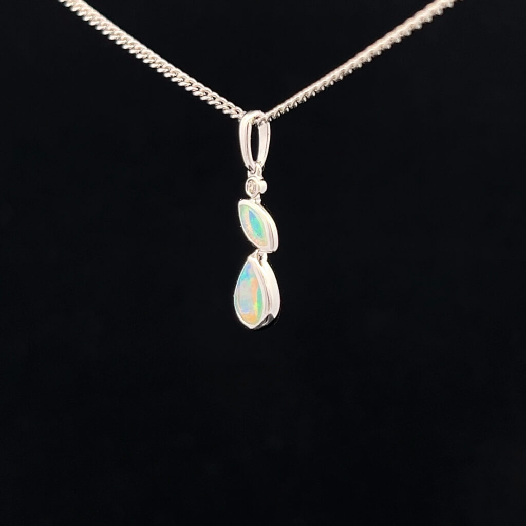 18K White Gold Solid Crystal Opal & Diamond Pendant 68419