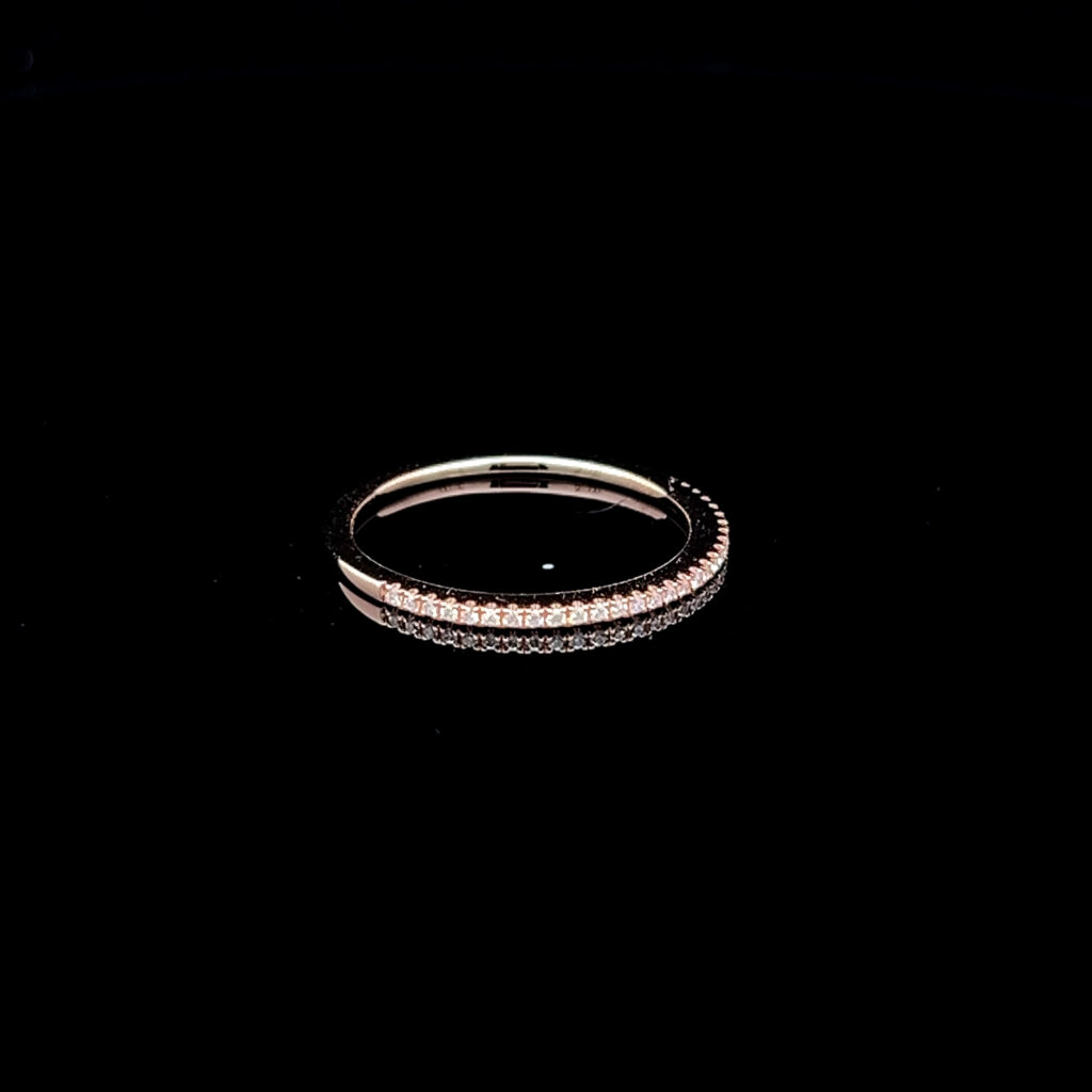 18K Rose Gold Fine Diamond Wedding Band 826411