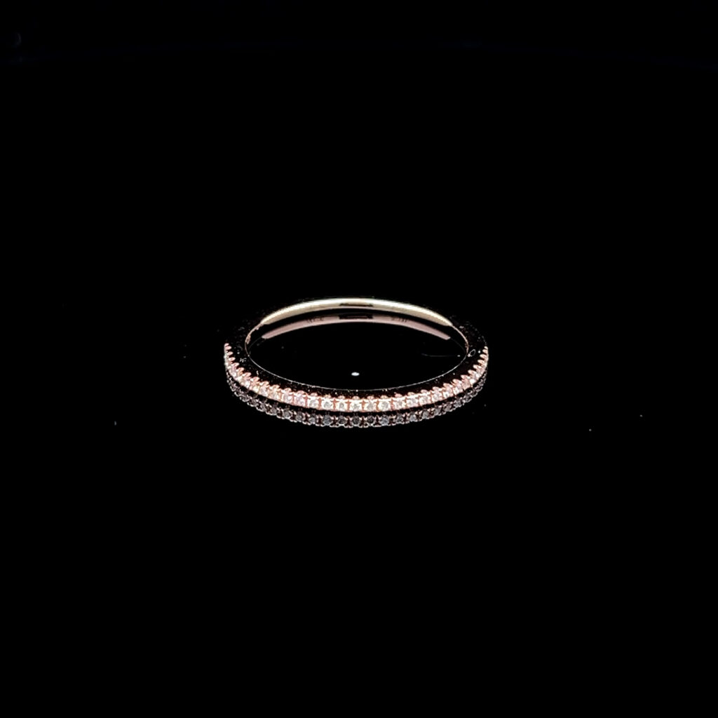 18K Rose Gold Fine Diamond Wedding Band 826411