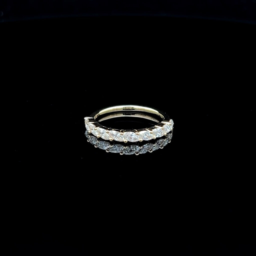 18K Rose Gold Fine Diamond Wedding Band 826411