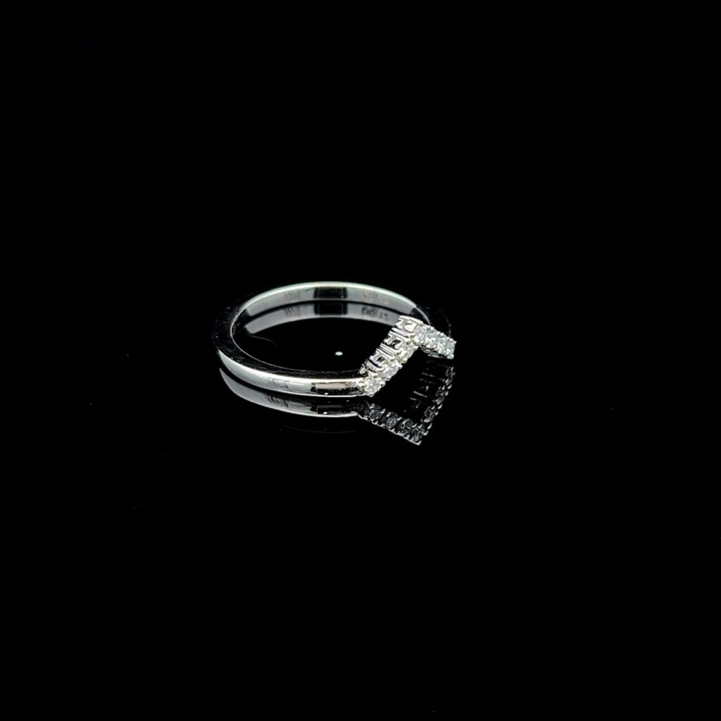 7479 ep0bxvt8g7c 2025 07 22 12 33 40